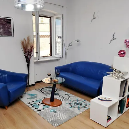 Apartment Colors Of Rijeka- Blue *